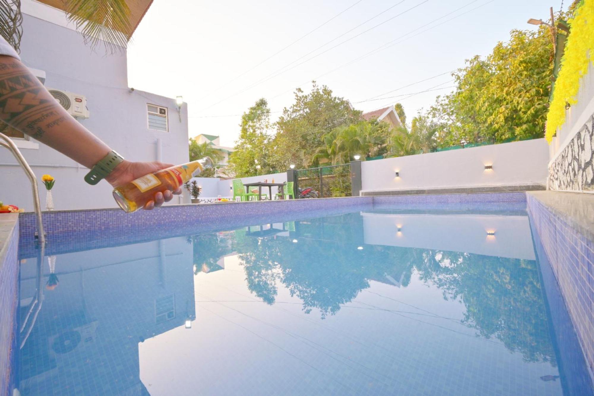 Empyrean Stay Ll 3Bhk Ll Marshall Villa Ll Large Pool Ll Ac Ll ロナバラ エクステリア 写真